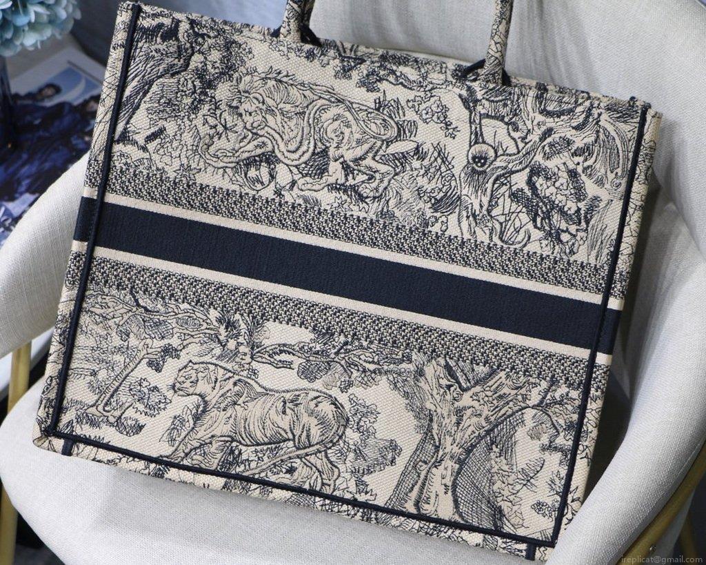 Dior Book Tote M1286 Black Toile de Jouy Embroidery