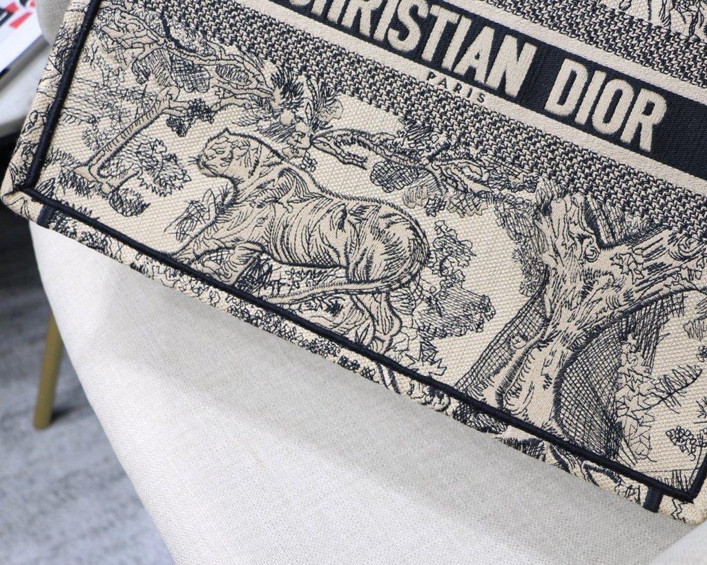 Dior Book Tote M1286 Black Toile de Jouy Embroidery