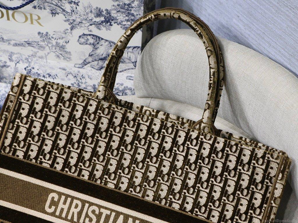 Dior Book Tote M1286 Tan Dior Oblique Embroidery