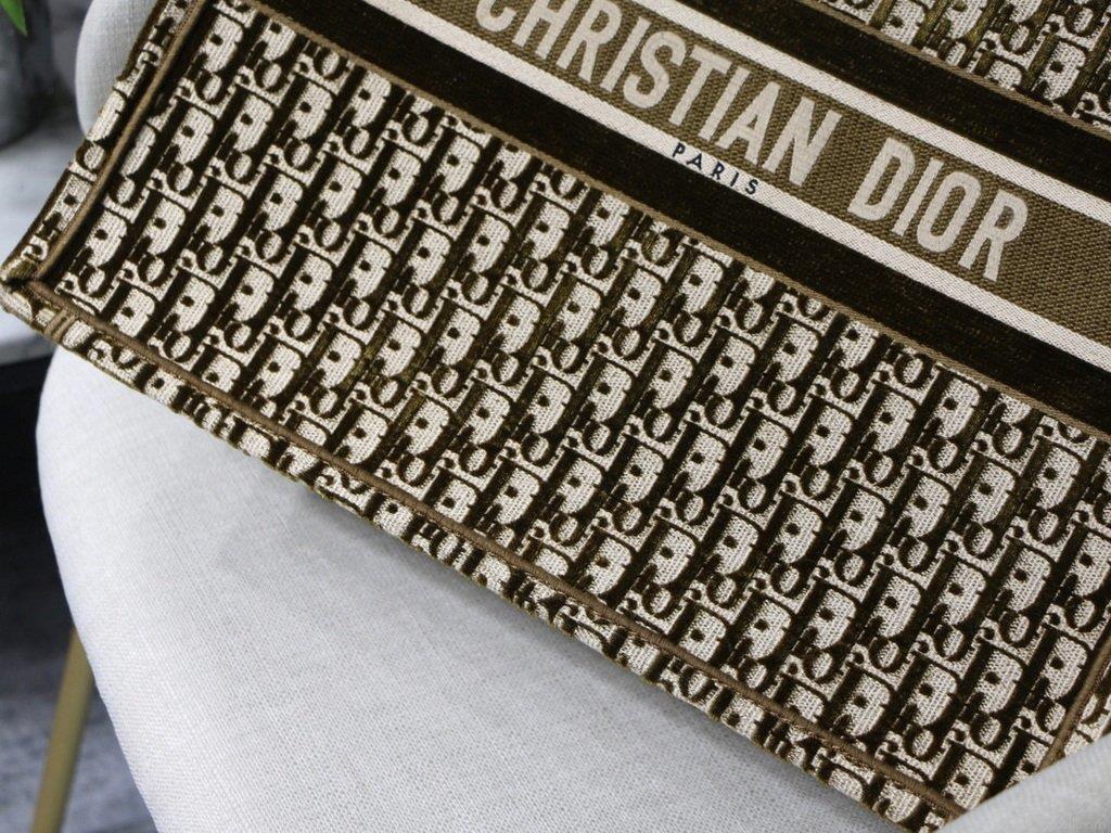 Dior Book Tote M1286 Tan Dior Oblique Embroidery