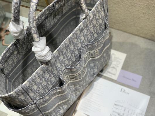 Dior M1279 Catherine Tote Bag Dior Oblique Embroidery Gray