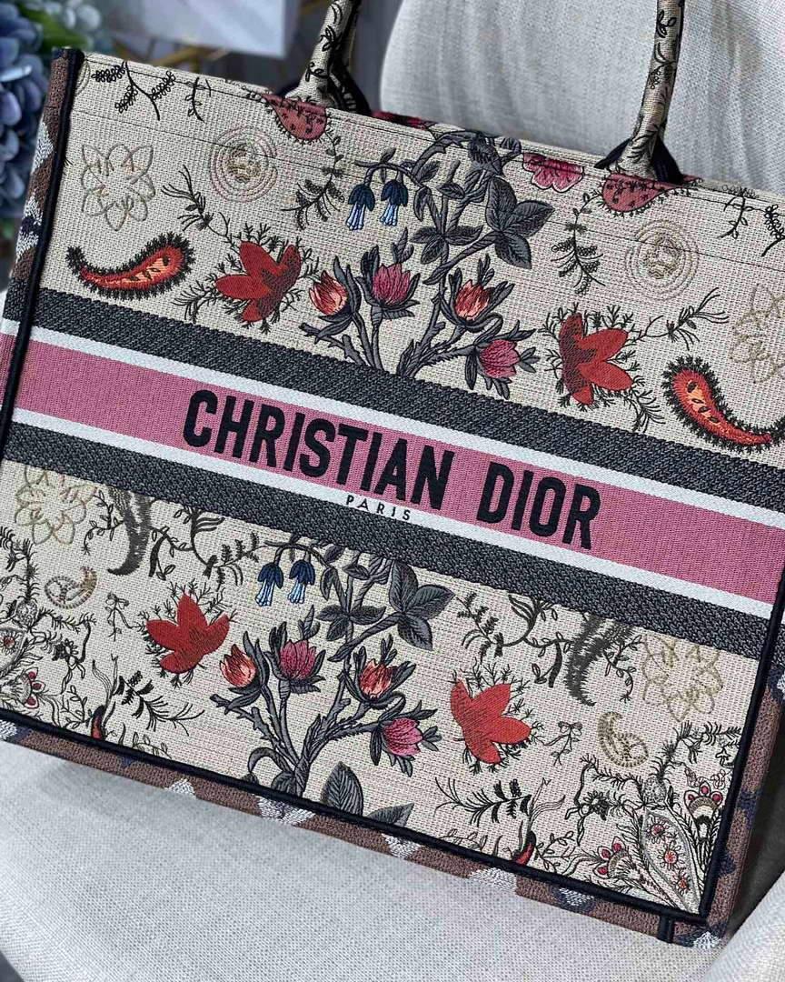 Dior M1286 Book Tote Multicolor Flowers Embroidery