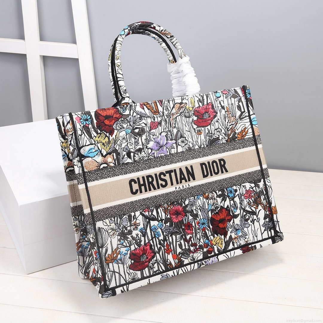 Dior M1286 Dior Book Tote Multicolor Flowers Embroidery
