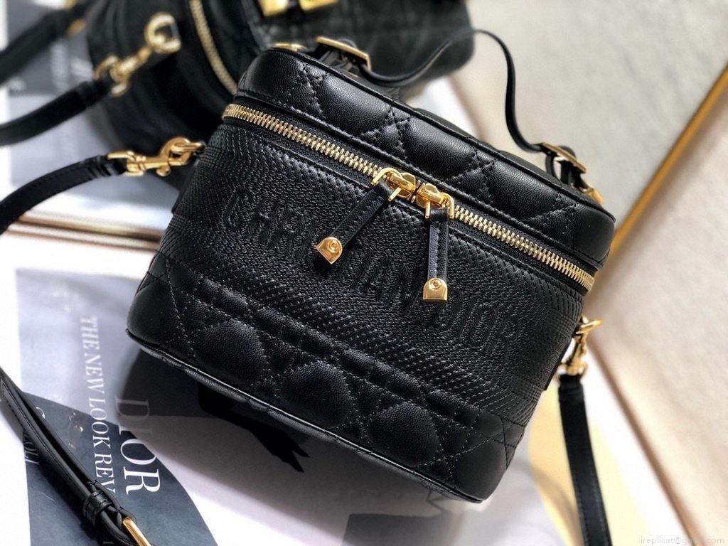 Dior S5488 Small Diortravel Vanity Case Lambskin Black