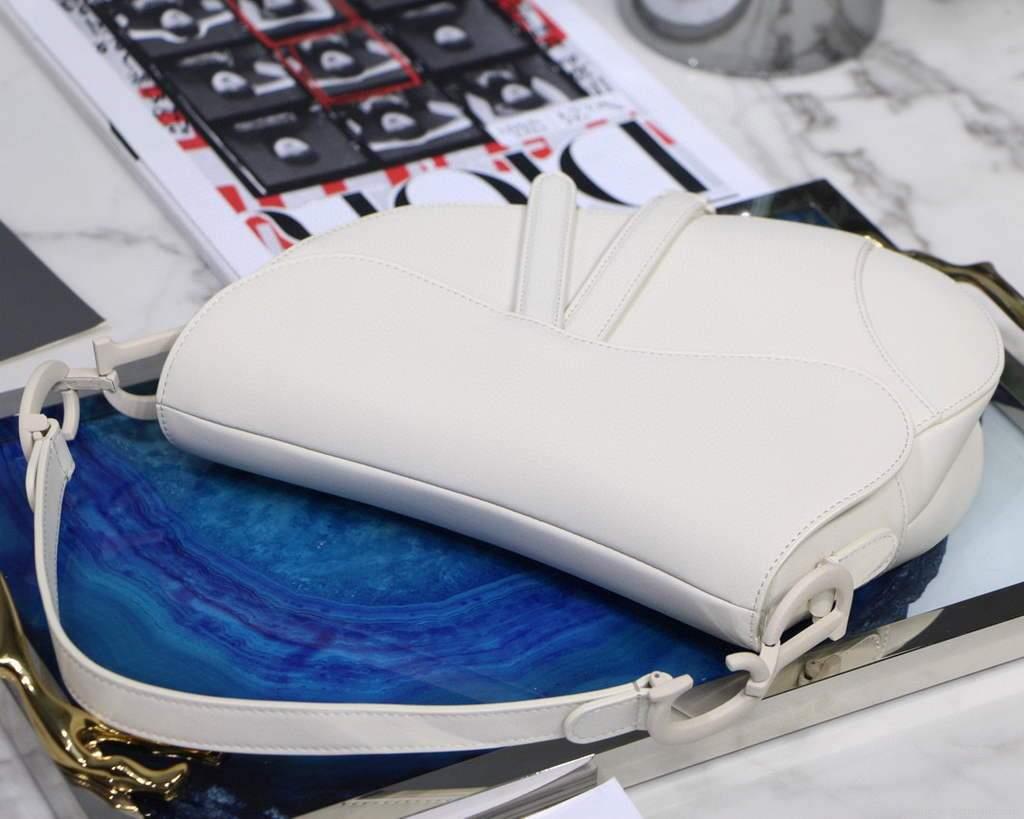 Dior M0446 Dior Saddle Bag M0447 White Ultramatte Calfskin