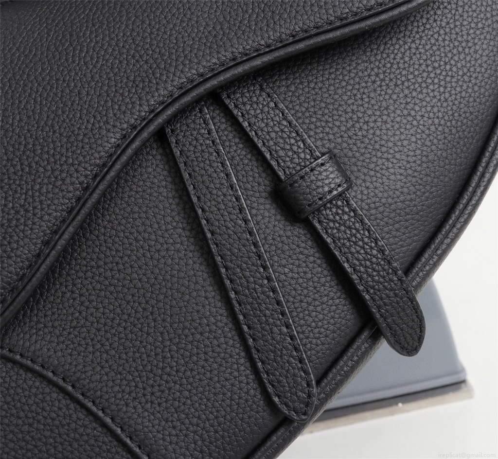 Dior 1ADPO093 Saddle Men Bag Grained Calfskin Black