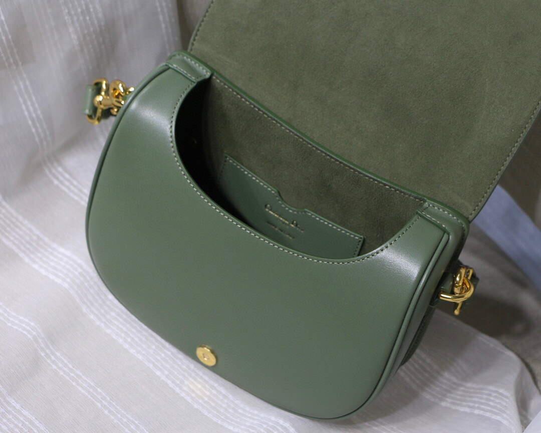 Dior M9319 Dior Bobby Medium Crossbody Calfskin Green