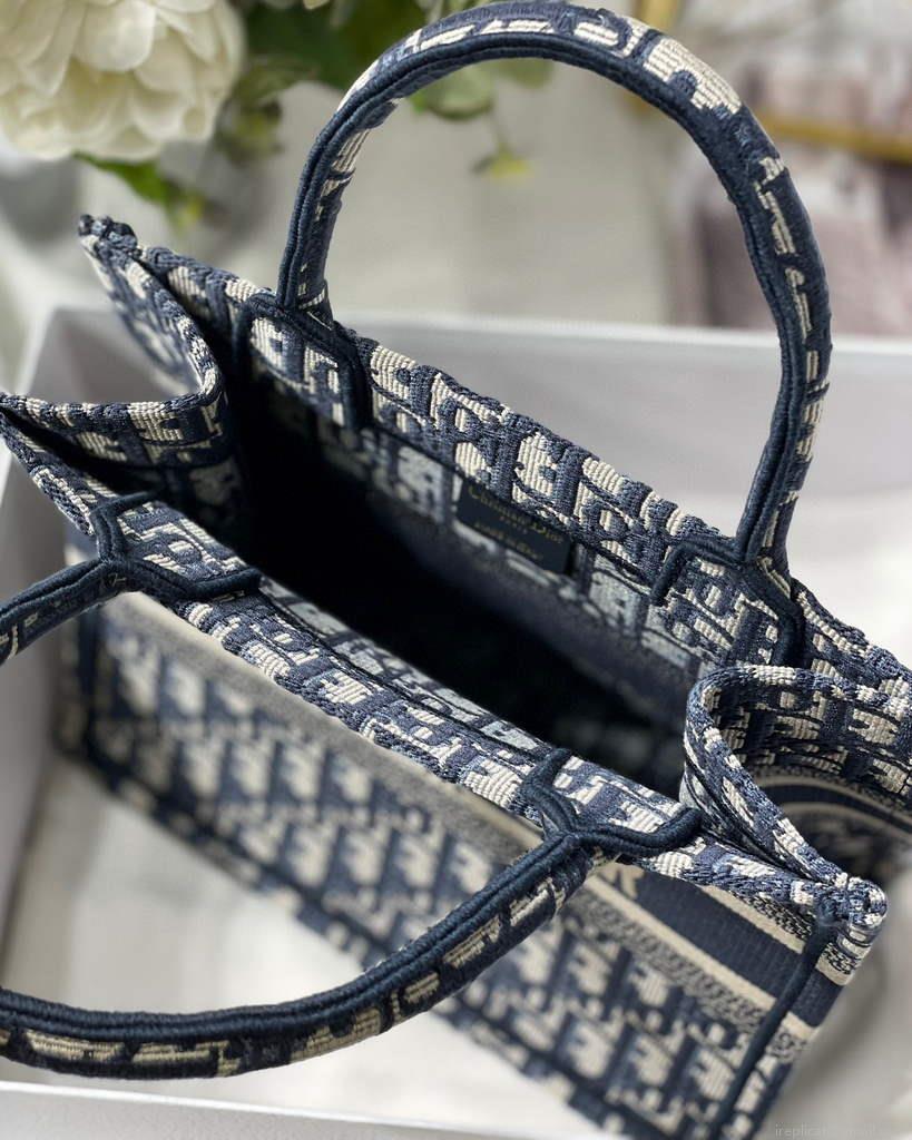 Dior Book Tote M1265 Small Dior Oblique Embroidery Blue
