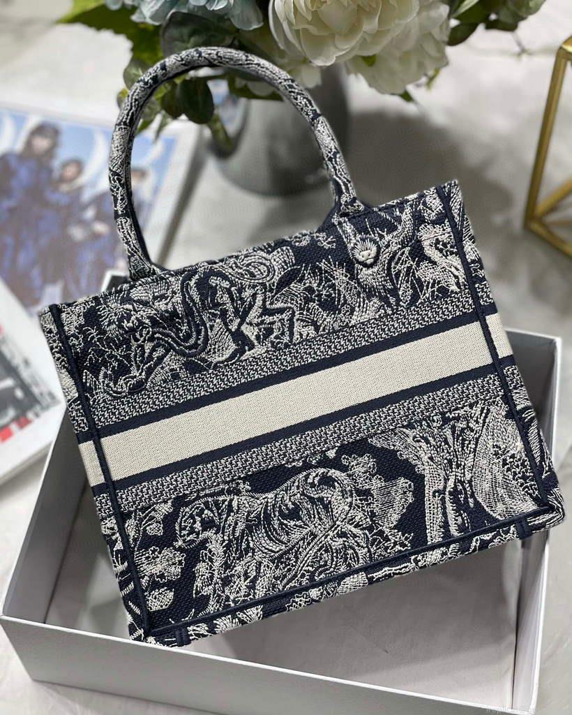 Dior Book Tote M1265 Small Toile De Jouy Embroidery Blue