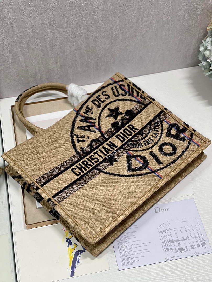 Dior M1286 Large Book Tote Beige jute fabric with Union motif embroidery