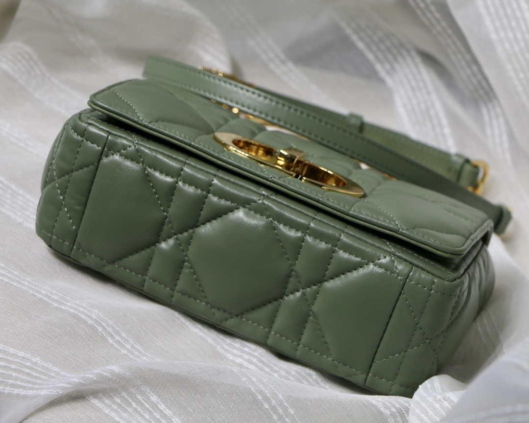 Dior M9241 Small Quilted Macrocannage Calfskin Green