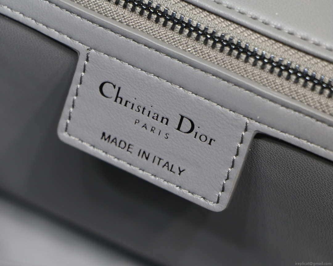 Dior M9243 Large Quilted Macrocannage Calfskin Gray