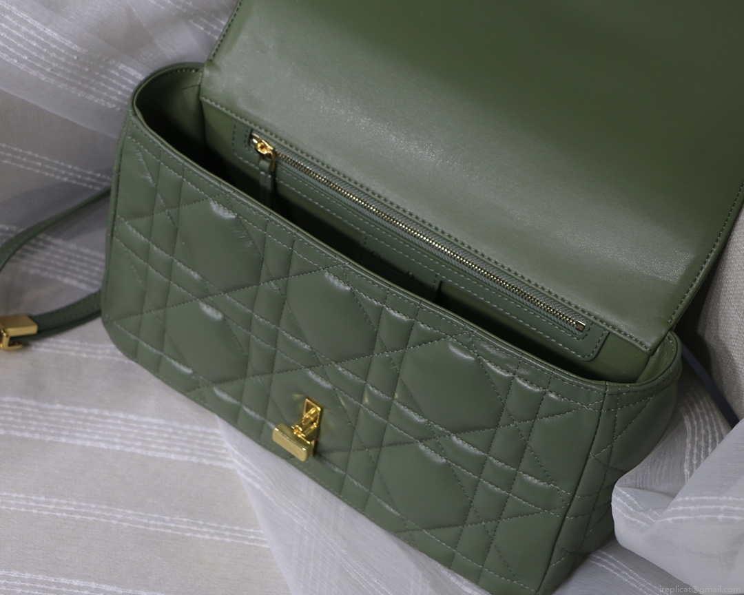 Dior M9243 Large Quilted Macrocannage Calfskin Green