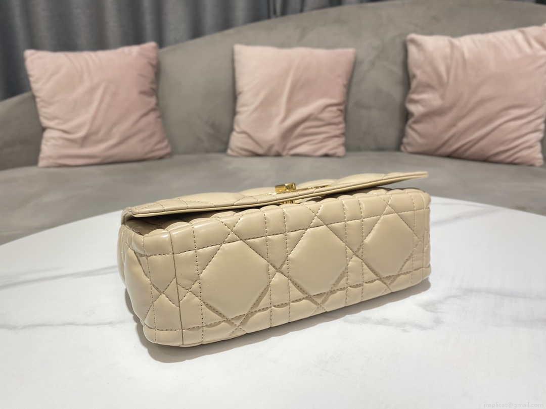 Dior M9242 Medium Quilted Macrocannage Calfskin Yellow