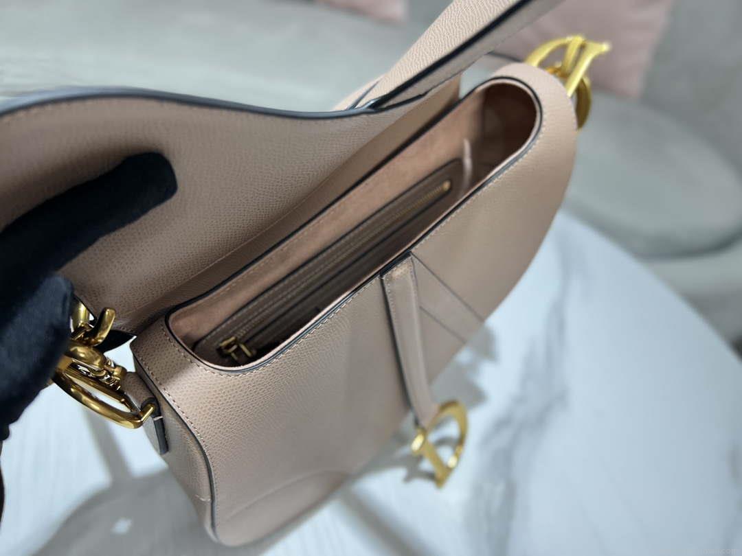 Dior M0455 Saddle Bag With Strap Nude Grained Calfskin