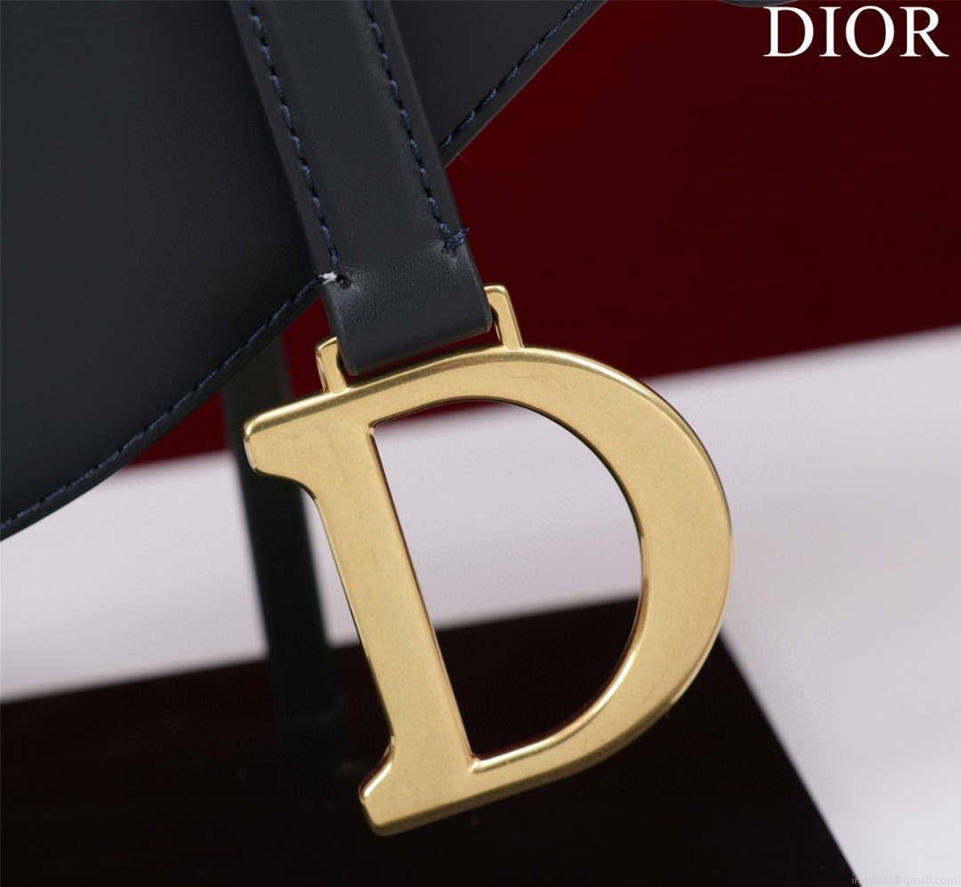 Dior M0455 Saddle Bag With Strap Ultramatte Calfskin Black Gold