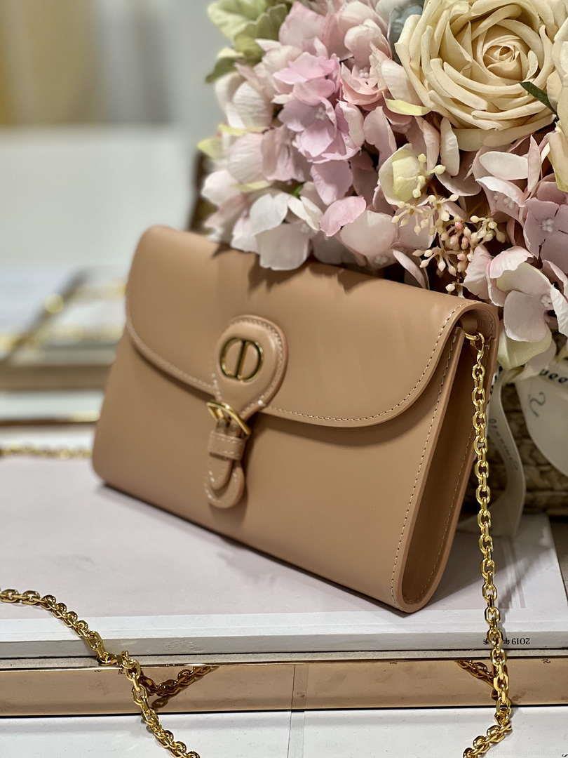 Dior S5703 Bobby EAST-WEST Pouch With Chain Caramel Beige Smooth Calfskin