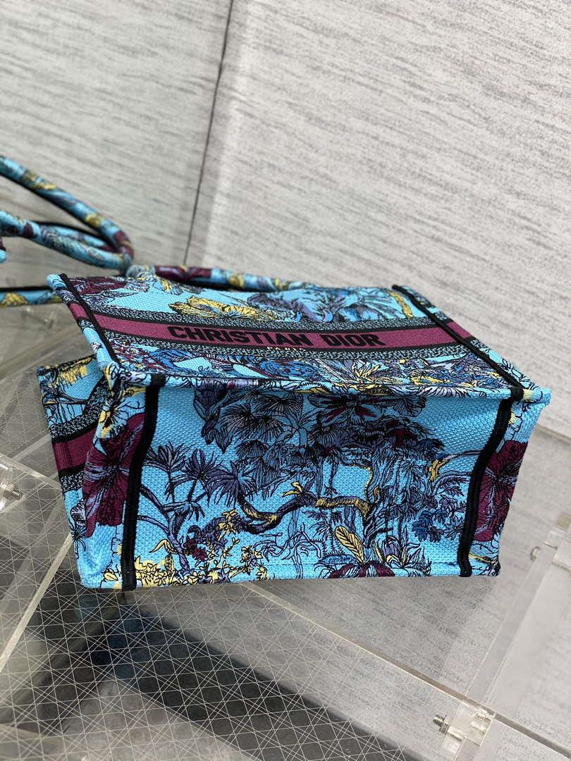 Dior M1265 Small Book Tote Toile de Jouy Sauvage Embroidery M9604