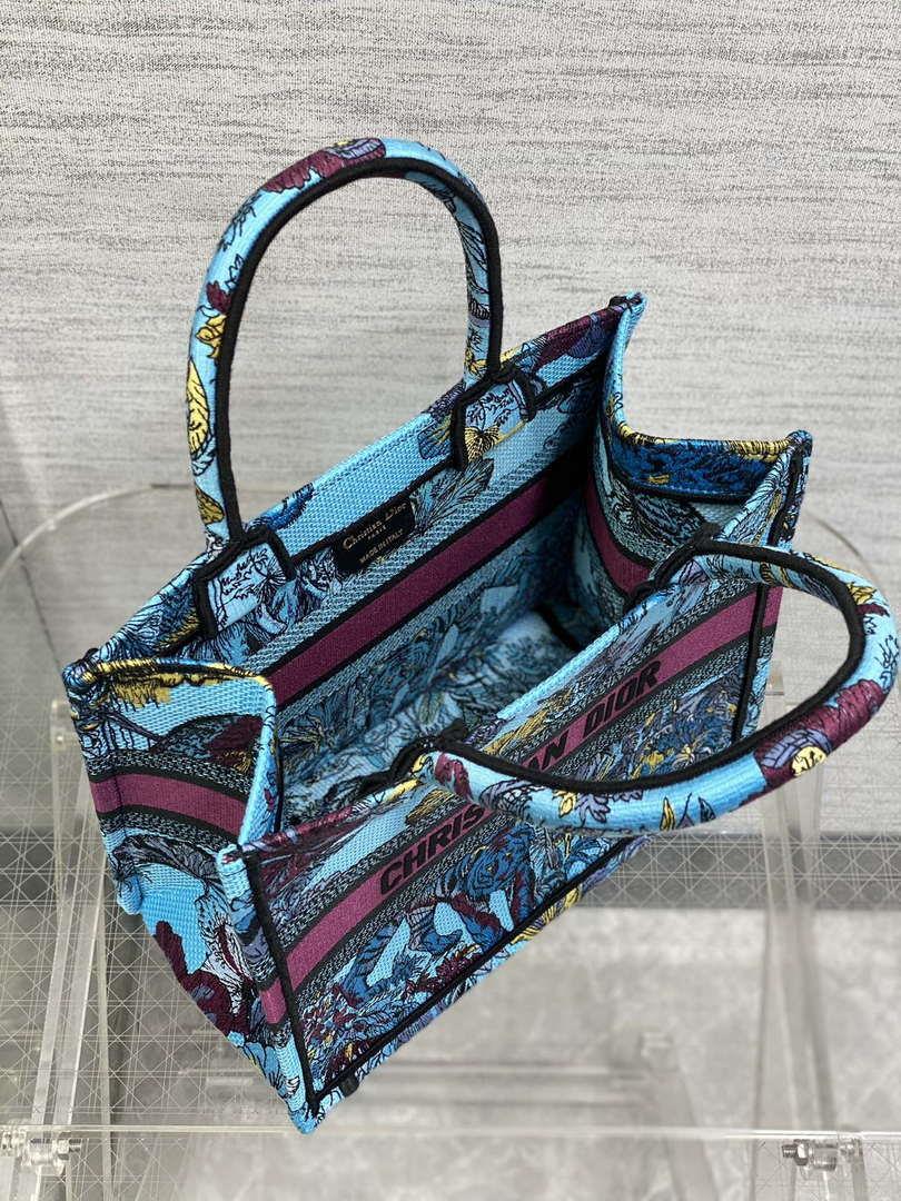 Dior M1265 Small Book Tote Toile de Jouy Sauvage Embroidery M9604