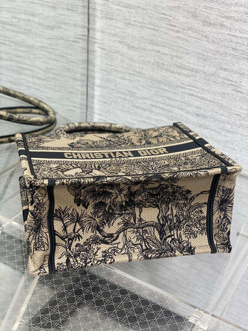 Dior M1265 Small Book Tote Toile de Jouy Sauvage Embroidery M9607
