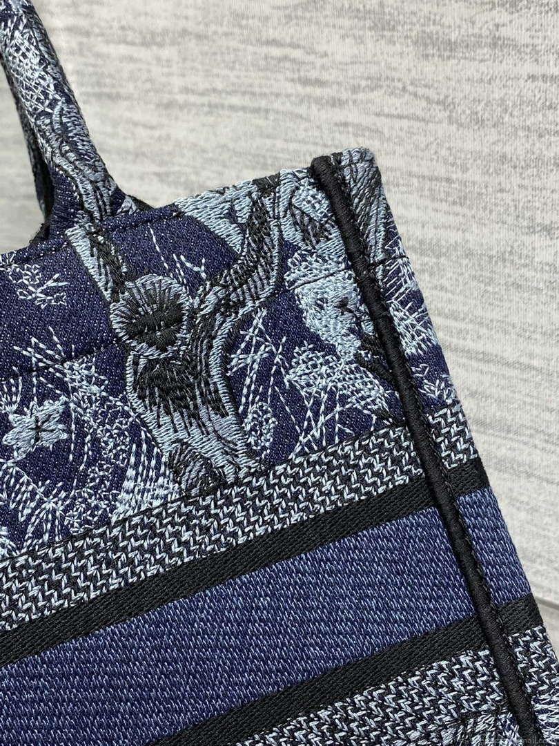 Dior M1265 Small Book Tote Toile de Jouy Sauvage Embroidery M9608