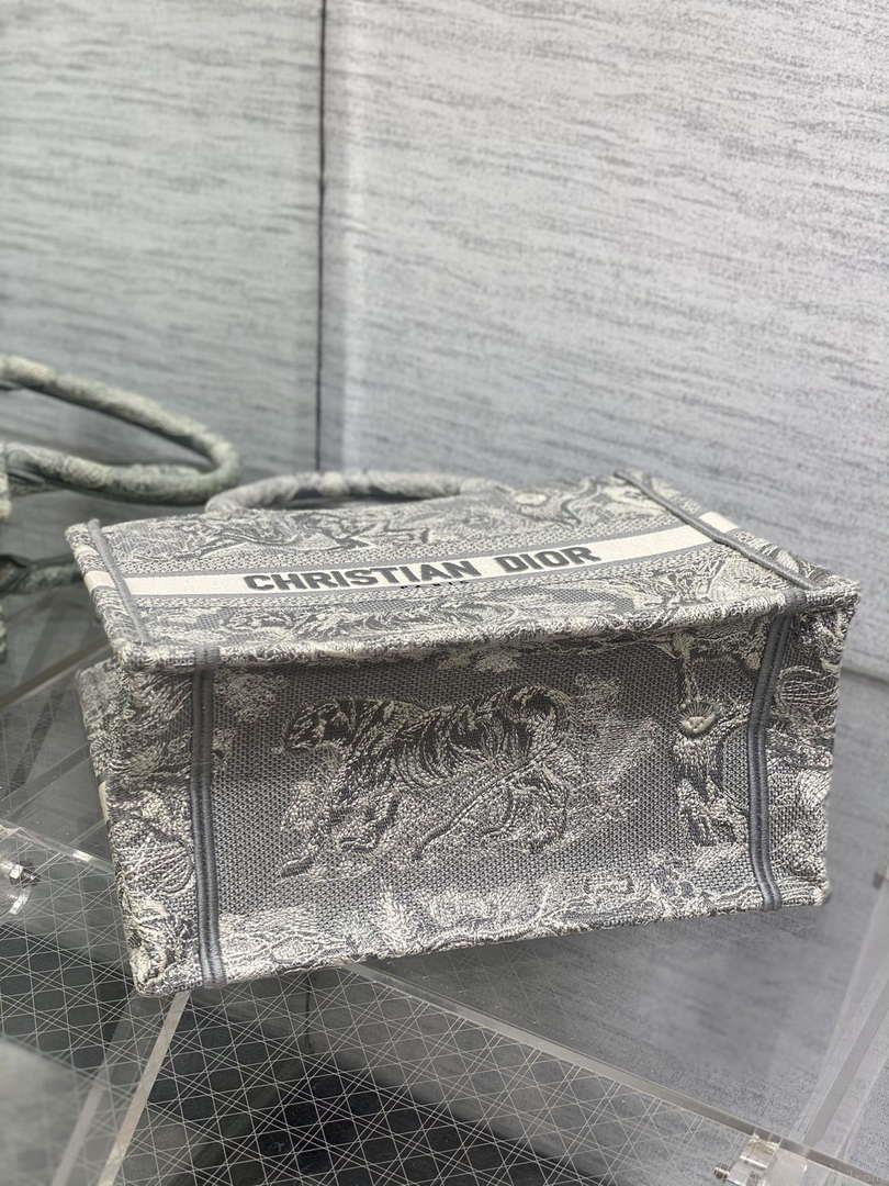 Dior M1265 Small Book Tote Toile de Jouy Sauvage Embroidery M9609