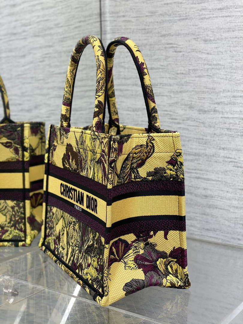Dior M1265 Small Book Tote Toile de Jouy Sauvage Embroidery M9611