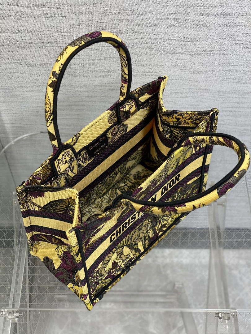 Dior M1265 Small Book Tote Toile de Jouy Sauvage Embroidery M9611