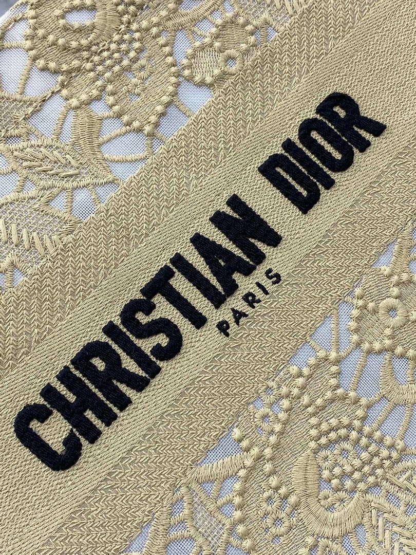 Dior M1265 Small Book Tote Embroidery with 3D Macramé Effect M9622