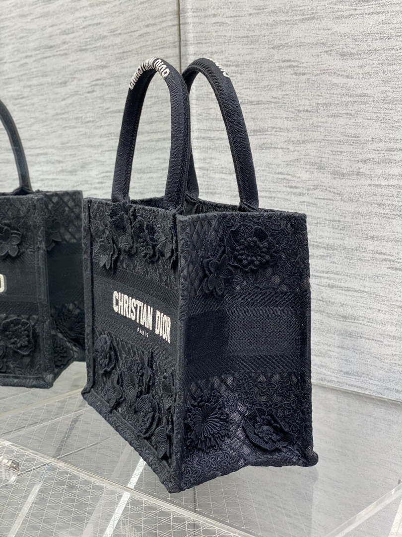 Dior M1265 Small Book Tote Embroidery with 3D Macramé Effect M9623