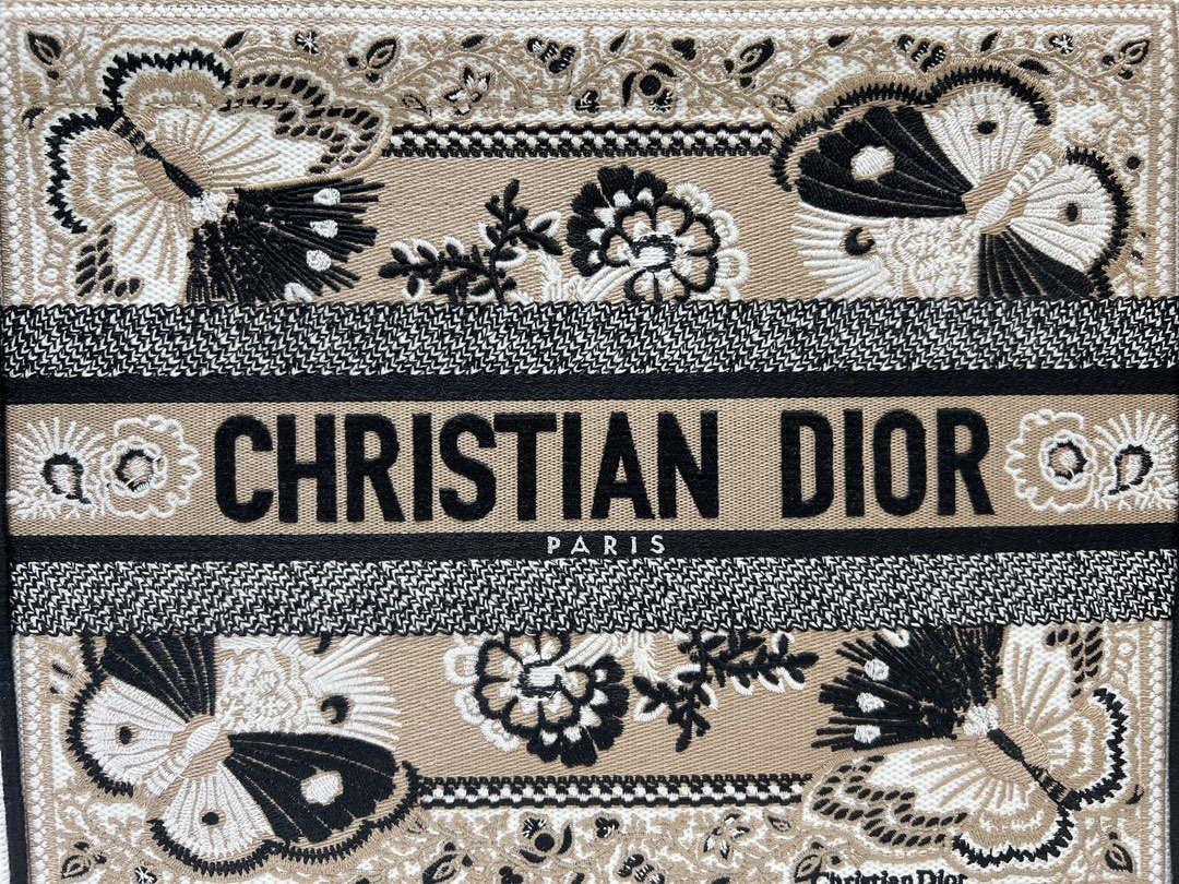 Dior M1296 Book Tote Medium Beige and White Butterfly Bandana Embroidery M095