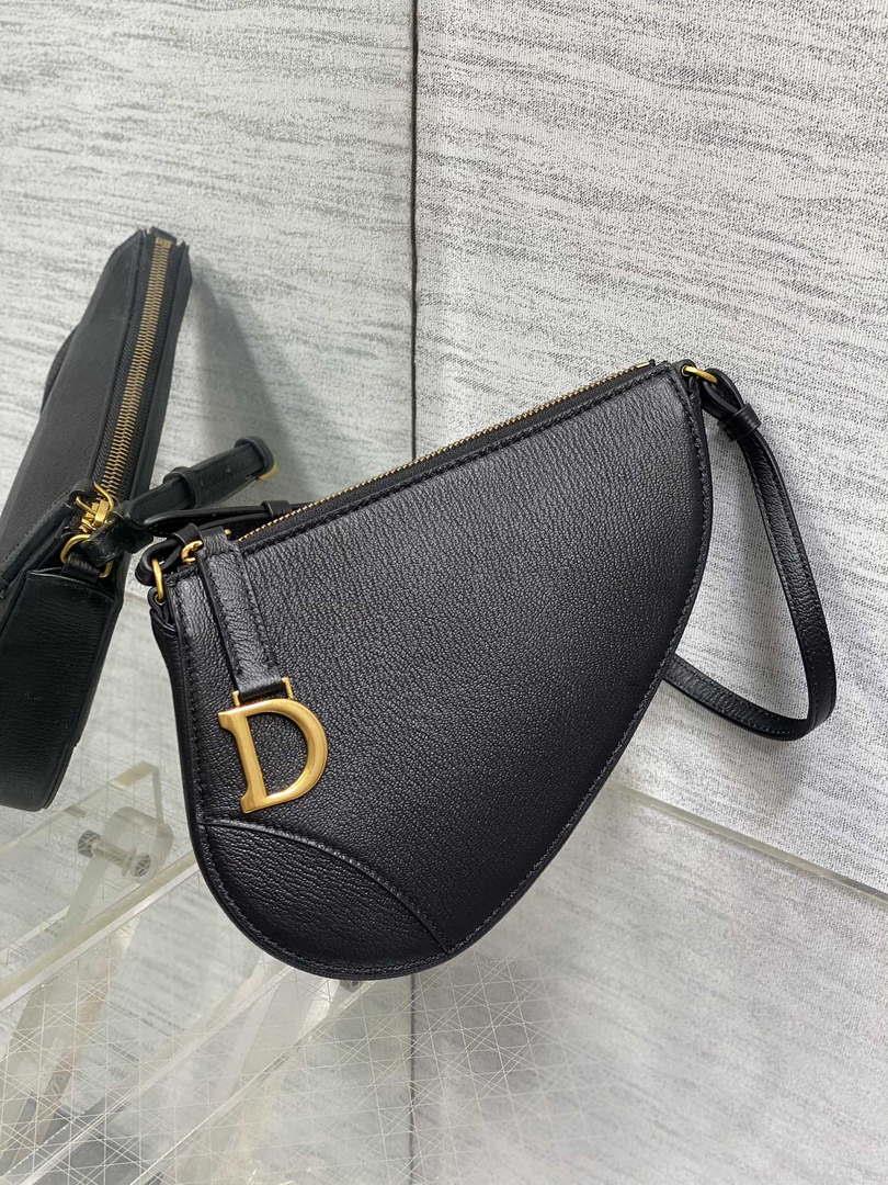 Dior M05909 Saddle Shoulder Pouch Black Goatskin