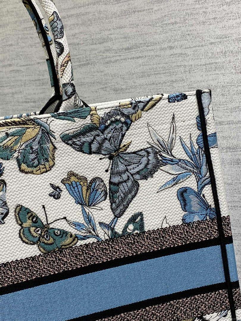 Dior M1286 Large Book Tote Butterfly Bandana Embroidery M120