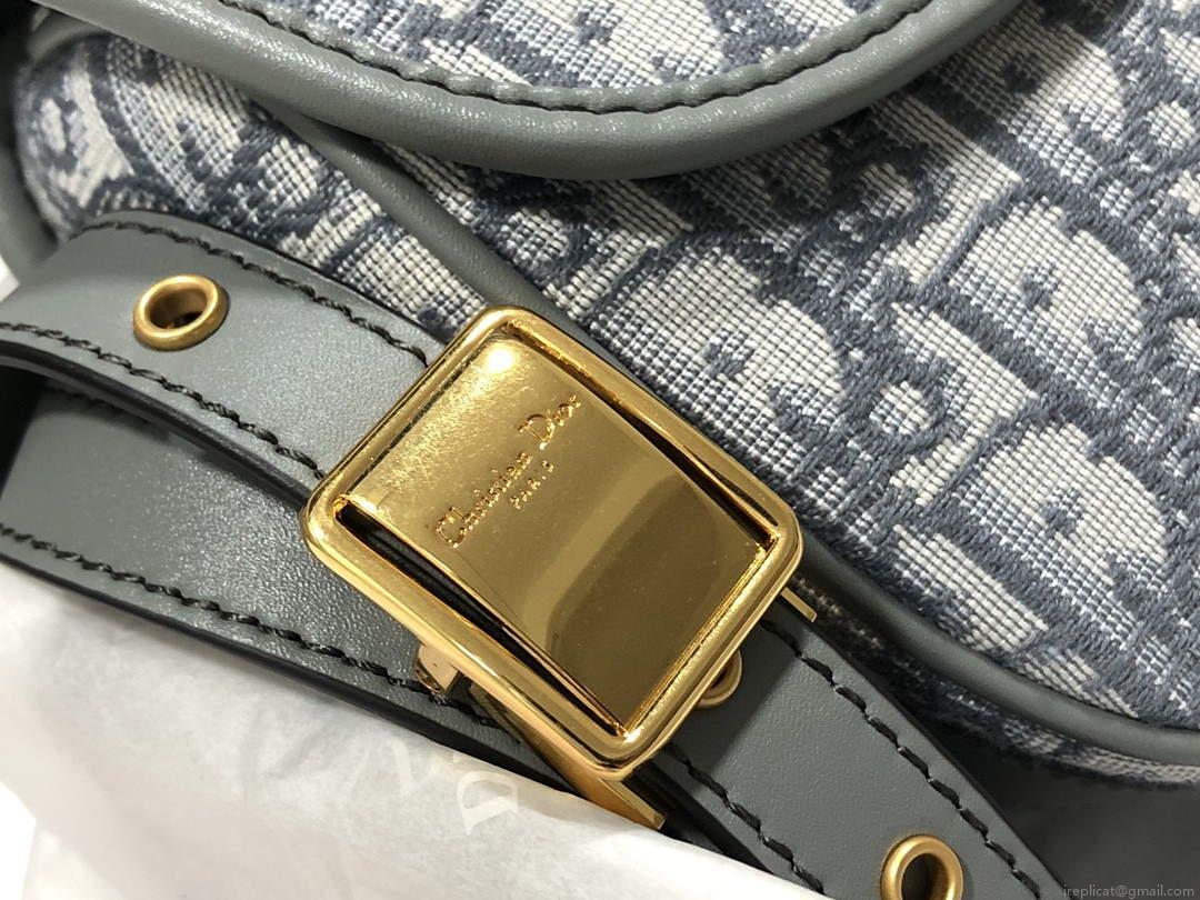 Dior M9317 Dior Bobby Medium Crossbody Bag Oblique Jacquard Light Green