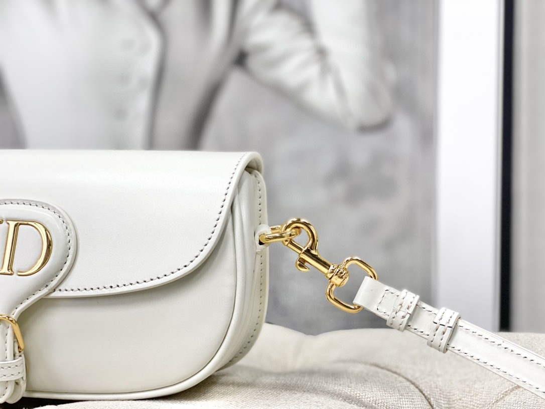 Dior M9327 dior Bobby bag East West White Box Calfskin