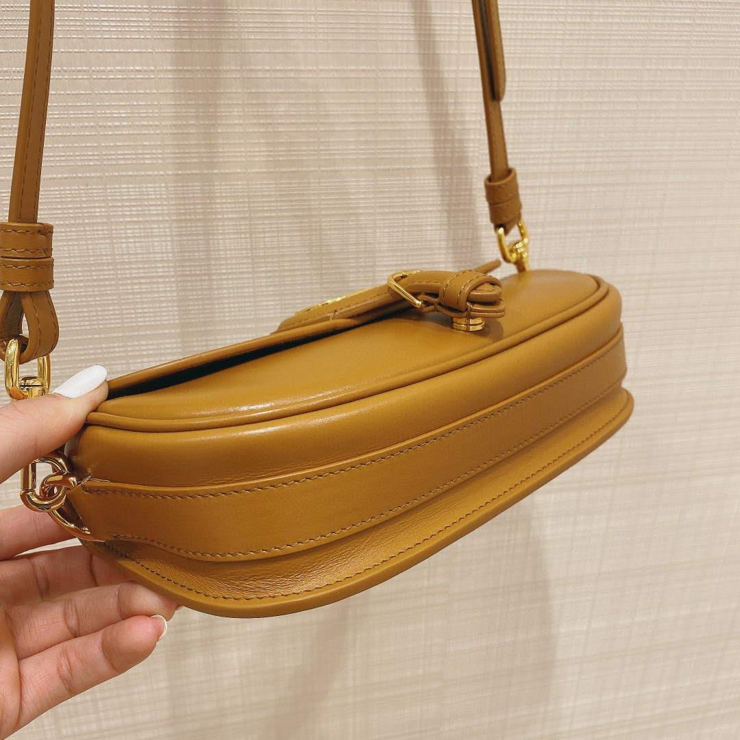 Dior M9327 dior Bobby bag East West Brown Box Calfskin