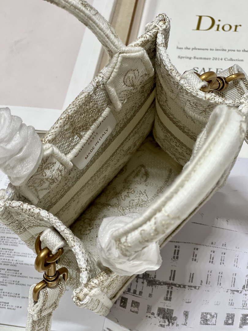 Dior S5555 Mini Dior Book Tote Phone Bag White Eembroidery S1107