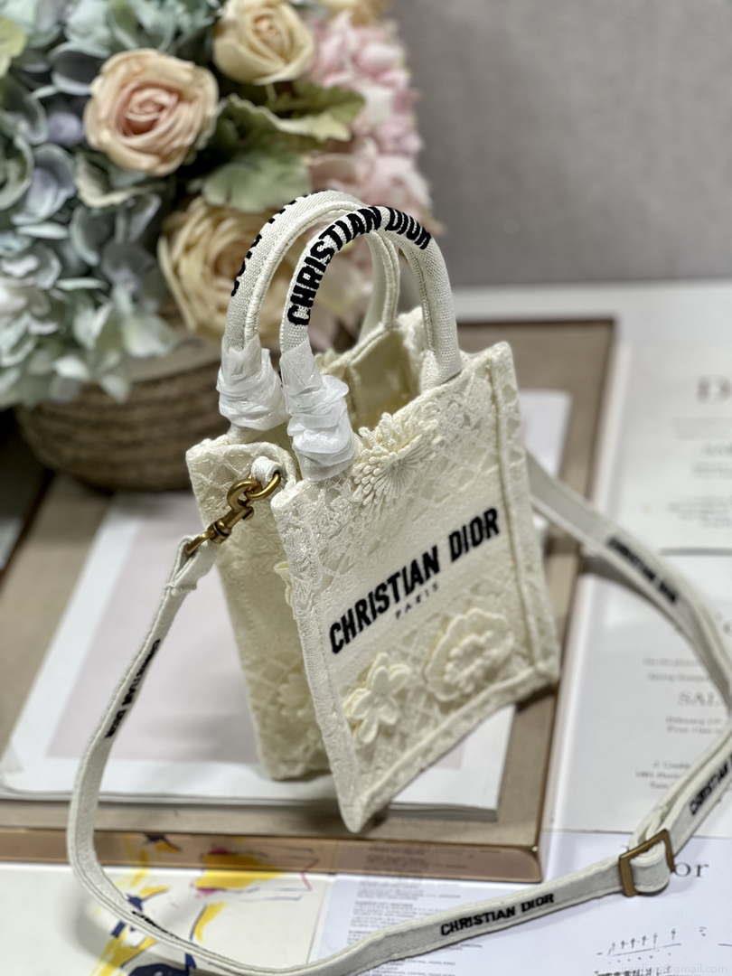 Dior S5555 Mini Dior Book Tote Phone Bag Biege lace flowers S1109