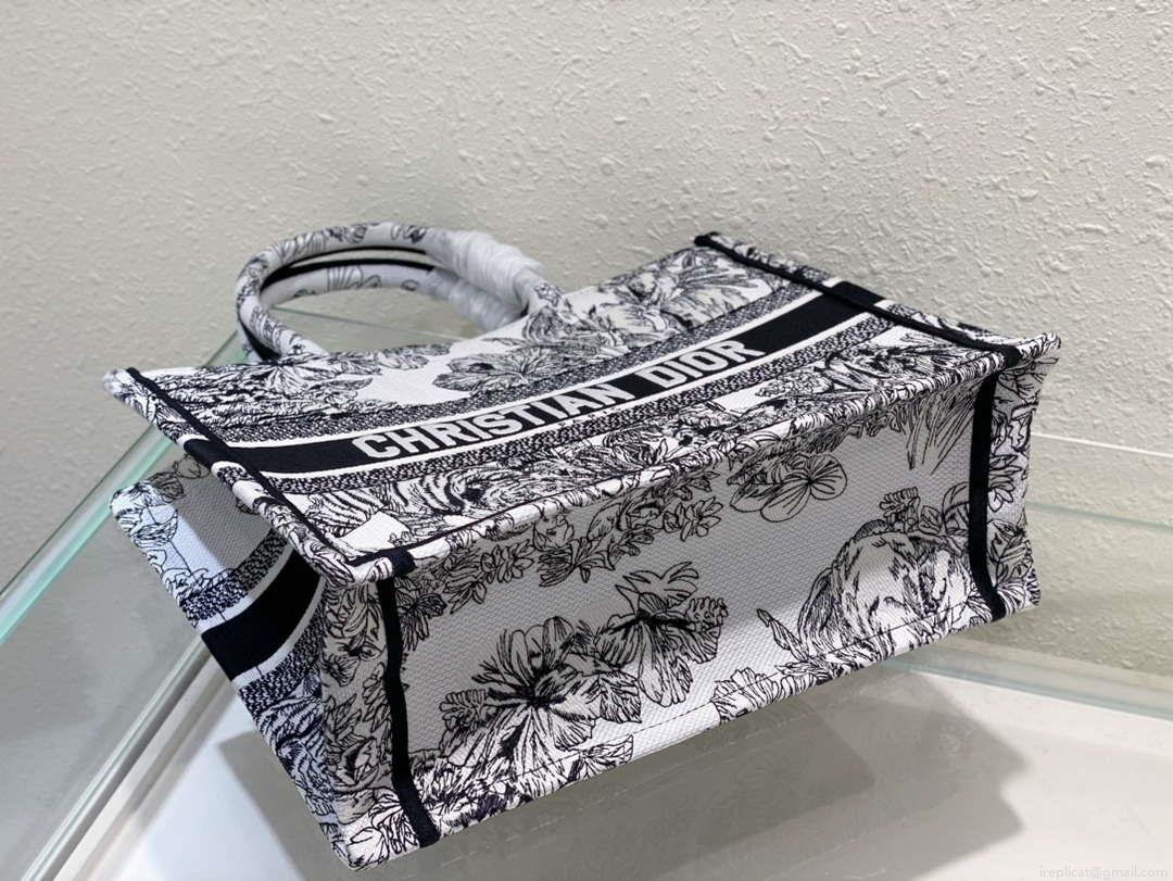 Dior Book Tote M1296 Medium Toile de Jouy Embroidery M0076