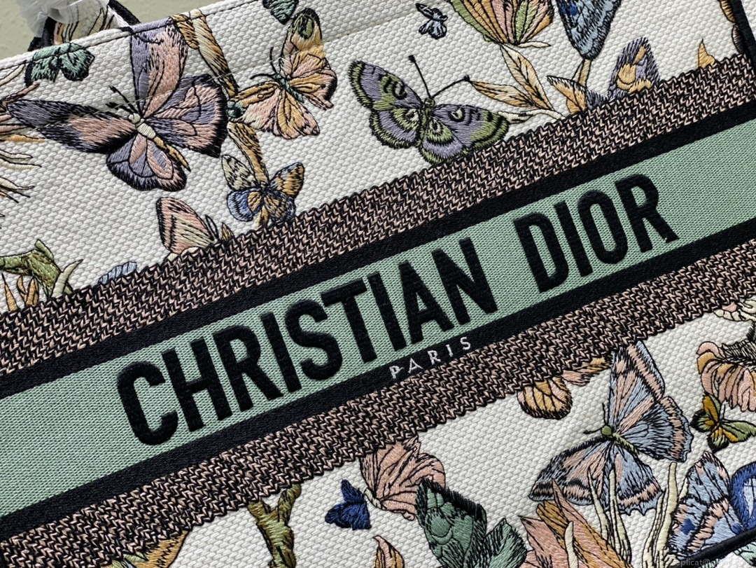 Dior Book Tote M1296 Medium Latte Multicolor Dior Jardin d’Hiver Embroidery M0083