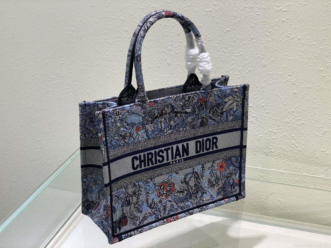 Dior Book Tote M1296 Medium Latte Multicolor Dior Jardin d’Hiver Embroidery M0088