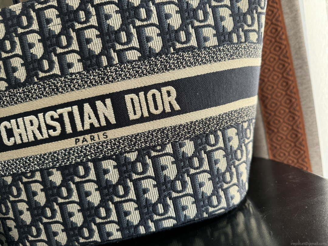 Dior M1328 Hat Basket Bag Navy Blue and Gold-tone Blue Dior Oblique Jacquard