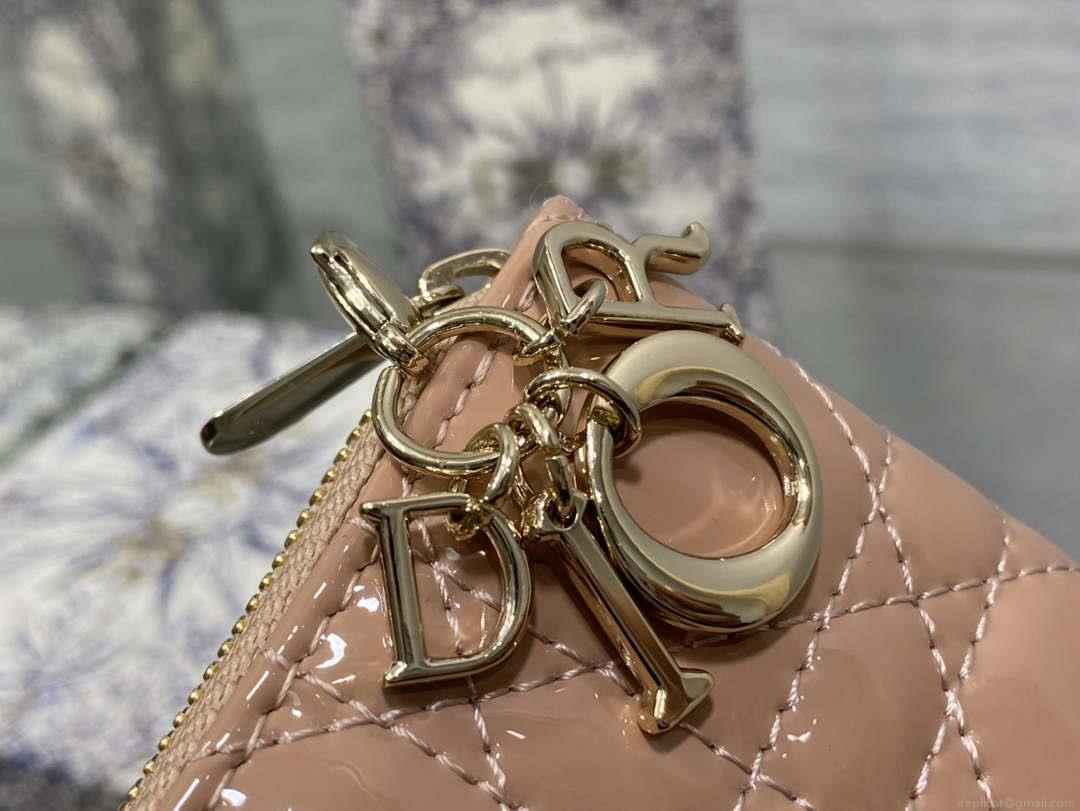 Dior S0011 Lady Dior Zipper Card Holder Medium Light Pink patent leather Lambskin