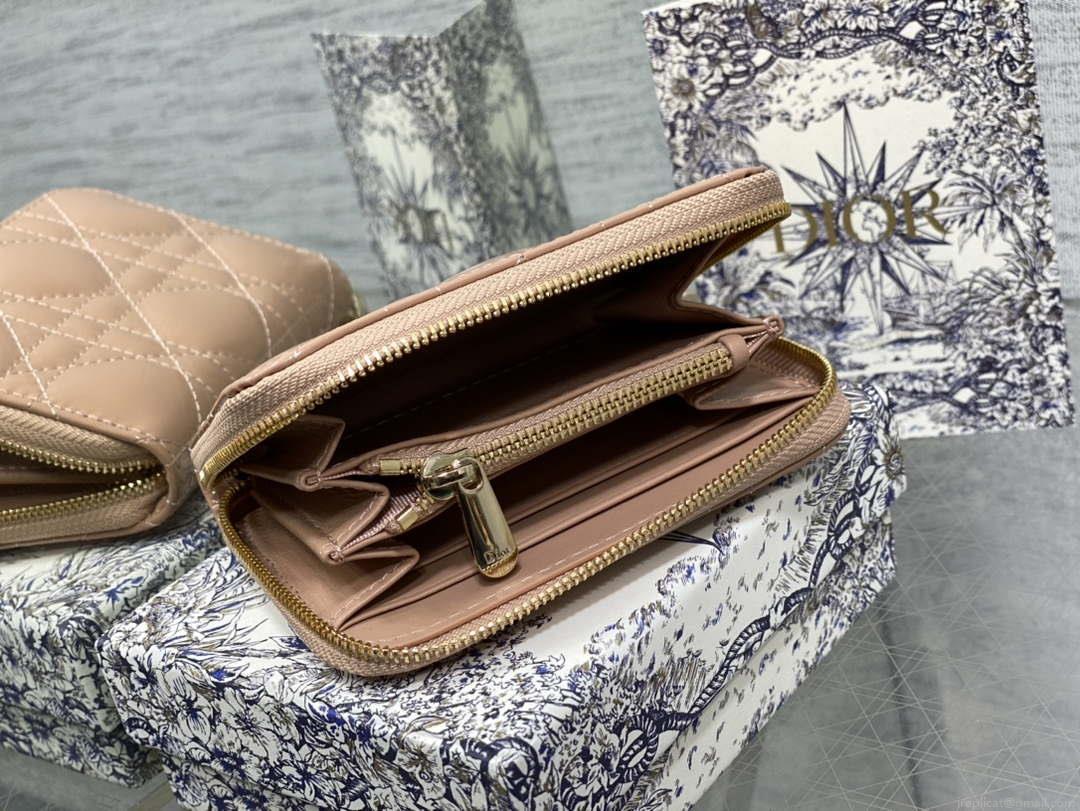 Dior S0011 Lady Dior Zipper Card Holder Medium Light Pink patent leather Lambskin