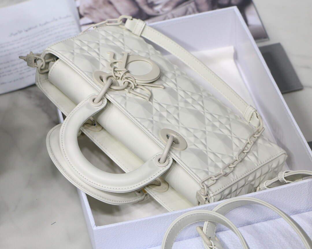Dior M0540 Lady D-joy Calfskin Bag White