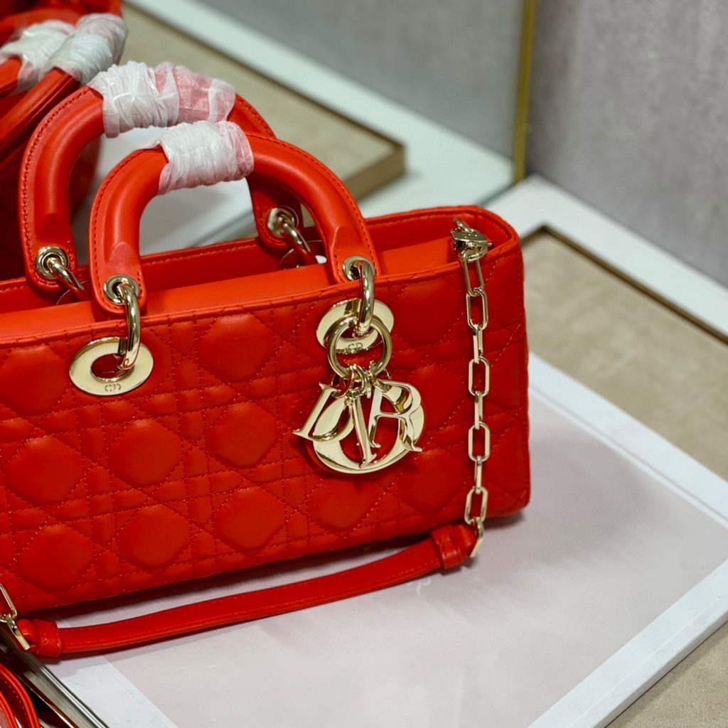 Dior M0540 Lady D-joy Bag Red Cannage Calfskin