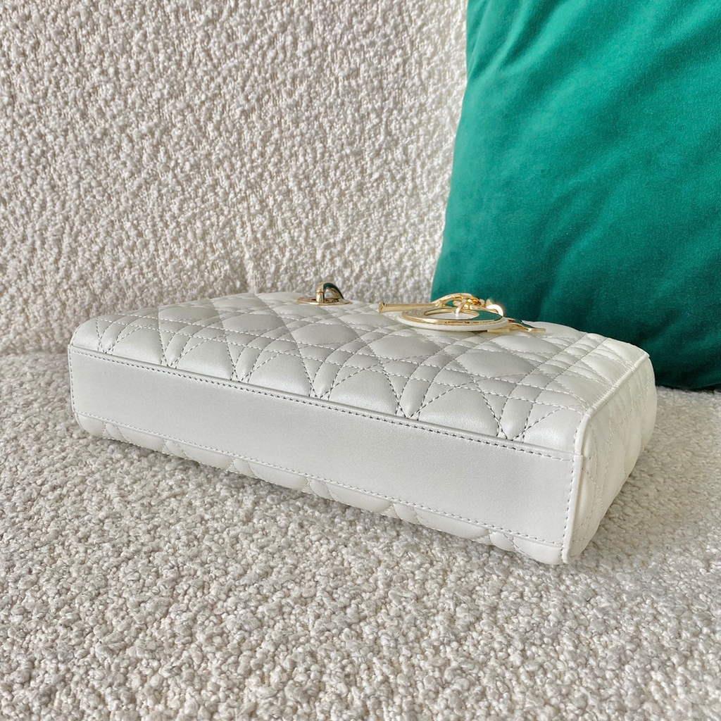 Dior M0540 Lady D-joy Bag White Cannage Calfskin