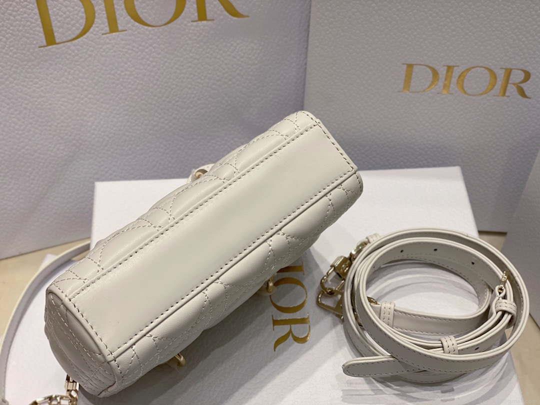 Dior S0910 Small Lady D-joy Bag White Cannage Lambskin