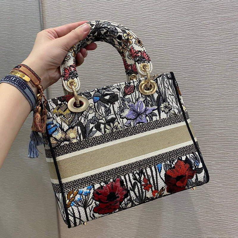 Dior M0565 Medium Lady D-lite Embroidery Bag Black red