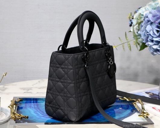 Dior M0565 Medium Lady Dior Cannage Calfskin Bag Black